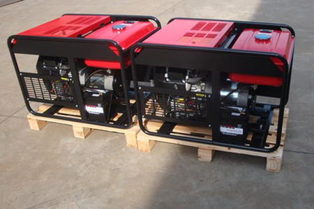 汽油發電機組在首次使用時應該注意什么?